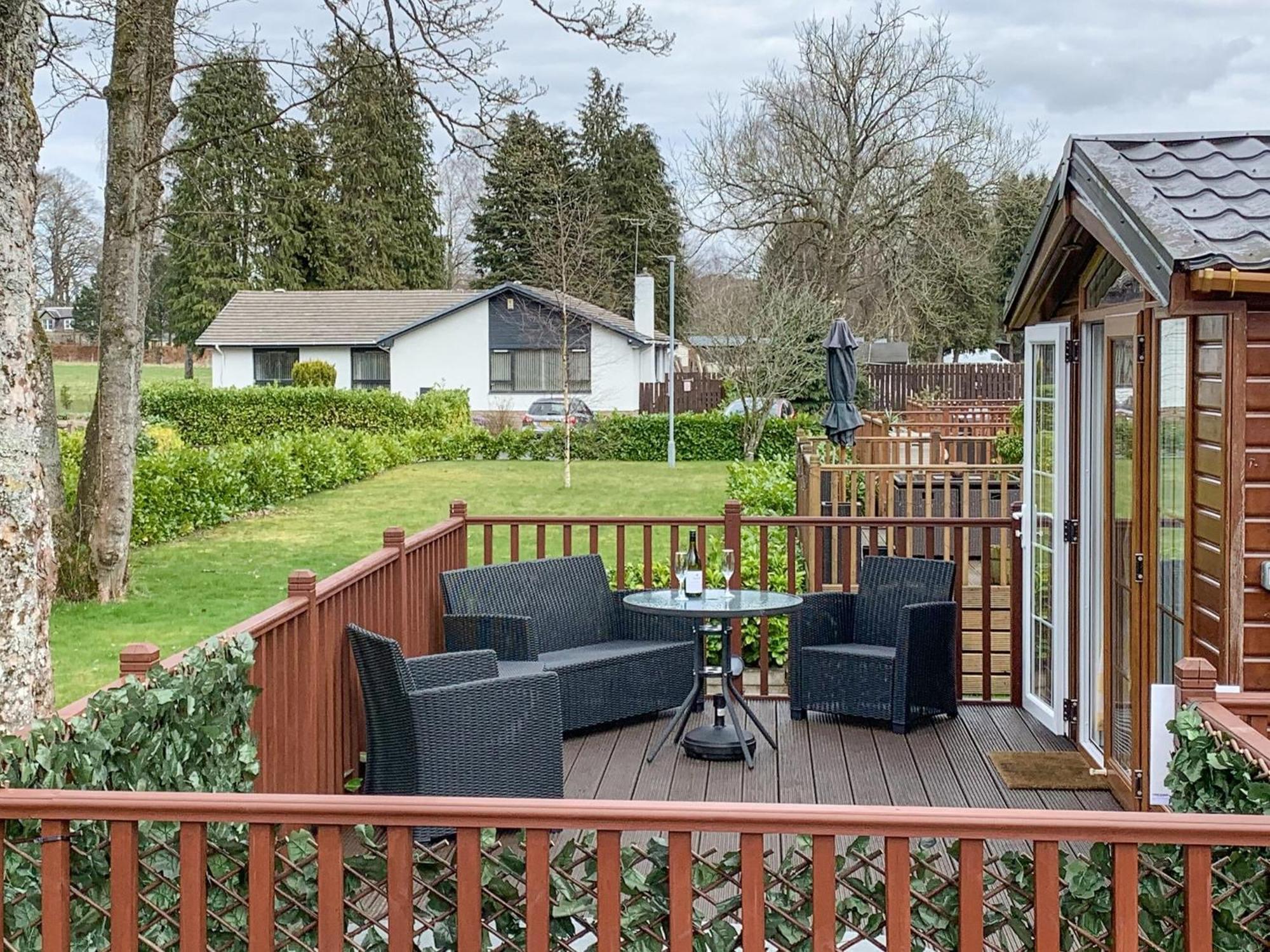 Bridge End Lodge Dollar Bagian luar foto